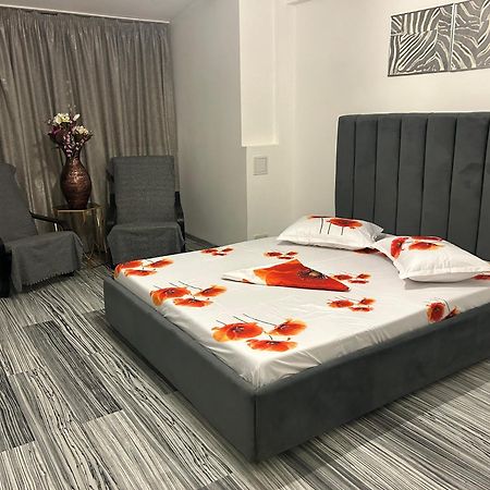 Enzso Residence Ap 2 Cam,Piata Natiunile Unite, Nr3-5,Bloc B2, Sc2, Et 1, Ap34 Букурещ Екстериор снимка