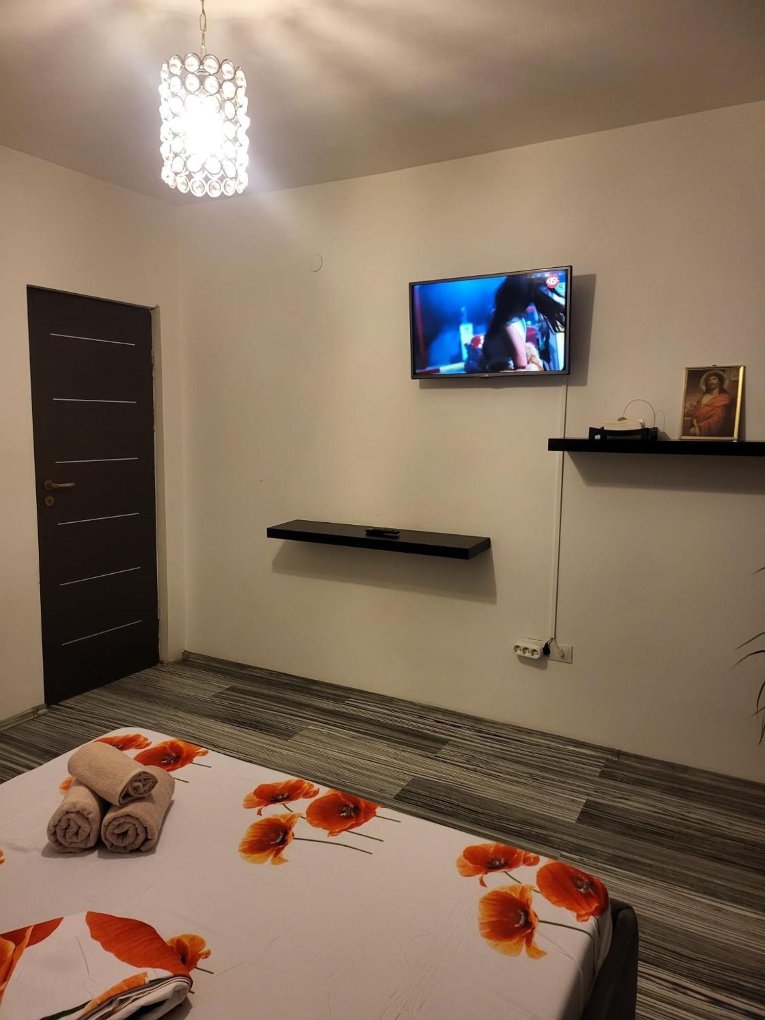 Enzso Residence Ap 2 Cam,Piata Natiunile Unite, Nr3-5,Bloc B2, Sc2, Et 1, Ap34 Букурещ Екстериор снимка